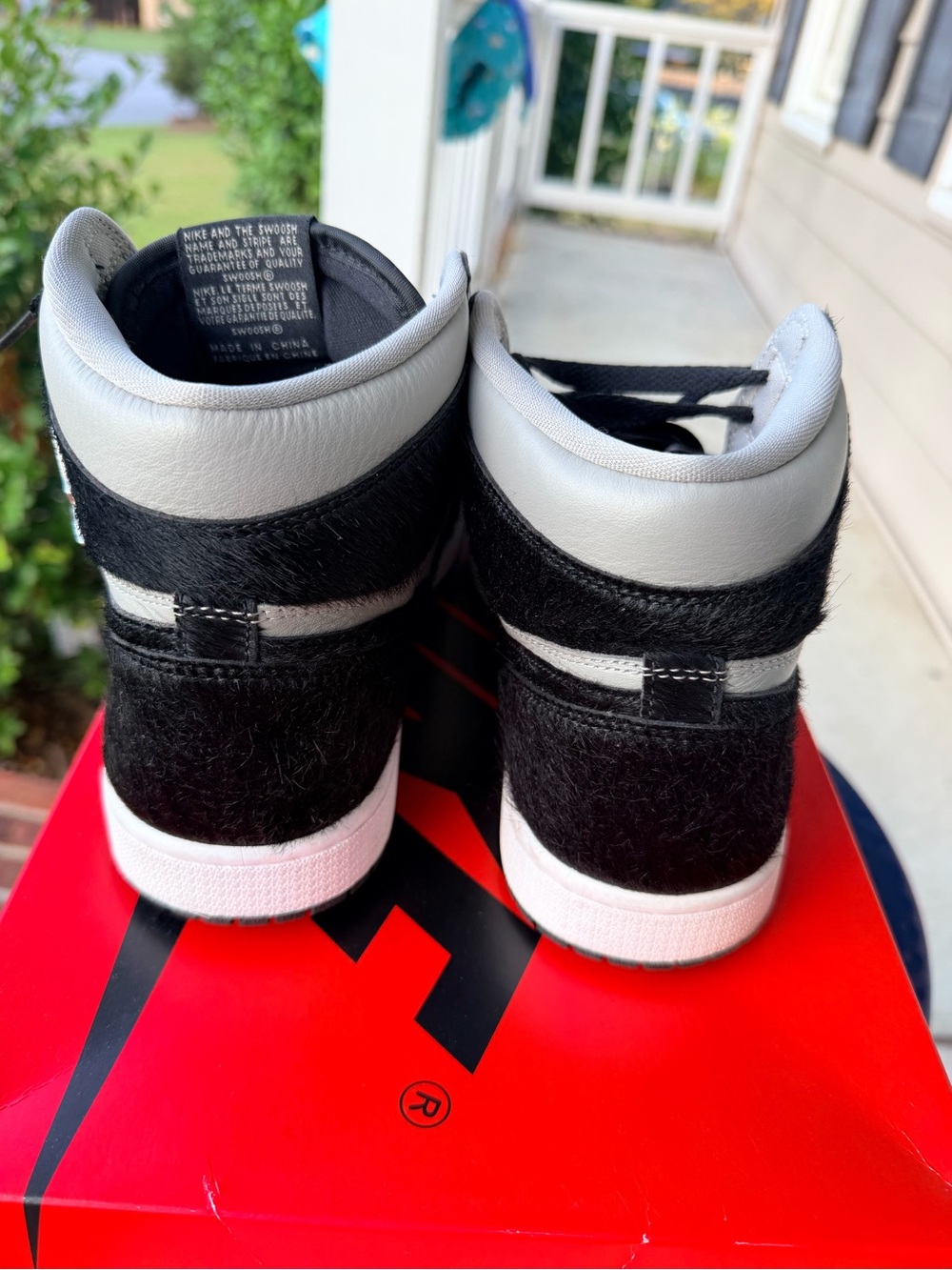 AUTHENTIC Nike Air Jordan 1 Retro High OG "Twist 2.0" - Picture 2 of 8